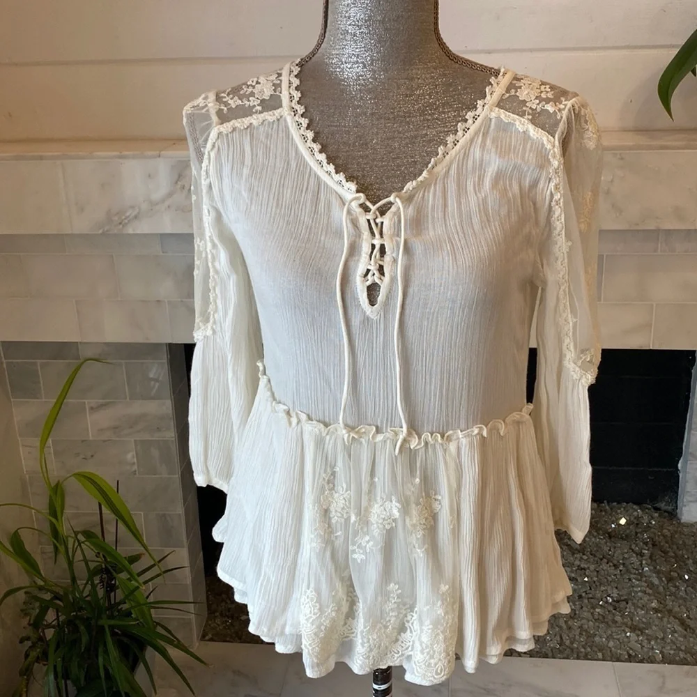 Free People Romance of the Rose Ivory Sheer Lacey Lace-Up Tunic Size XS